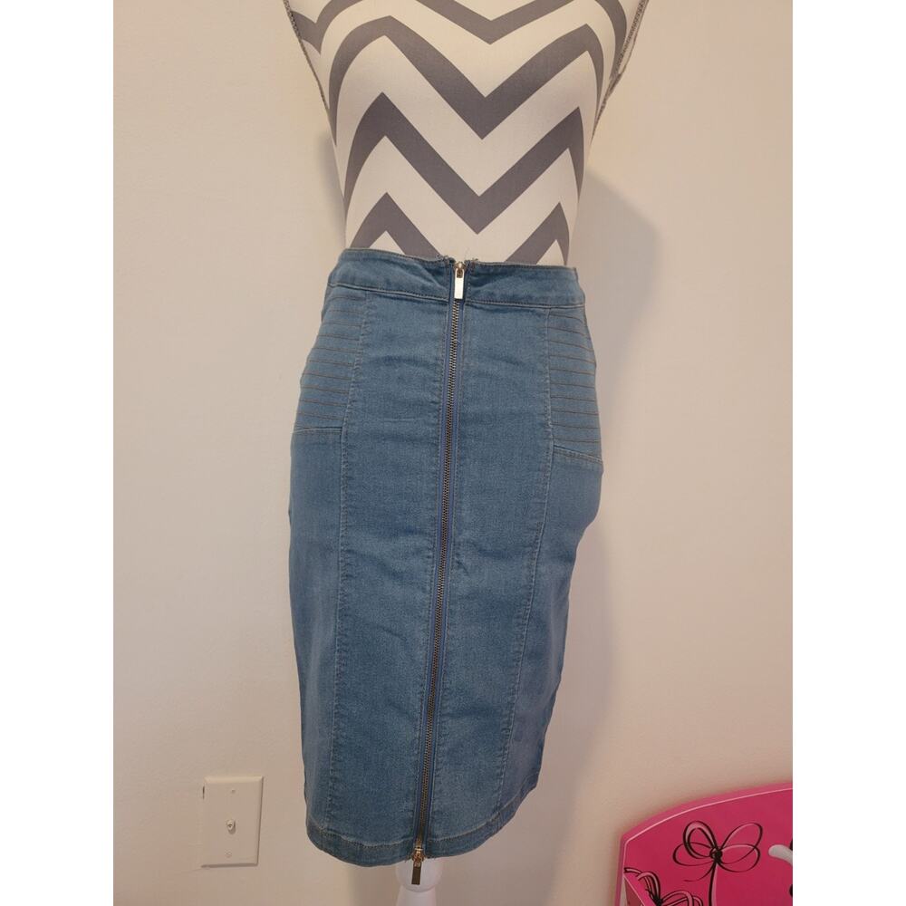 Marilyn Monroe Denim Pencil Skirt Sz M Full Front 2-Way Zip Knee Length Stretchy - Picture 11 of 12